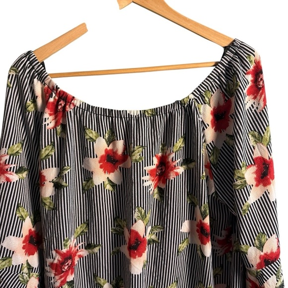 Monteau Women’s Size 3X Off Shoulder Floral Stripe Blouse Black White Red Plus - Picture 3 of 11